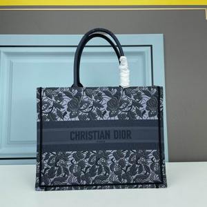 DIOR Handbags 1021